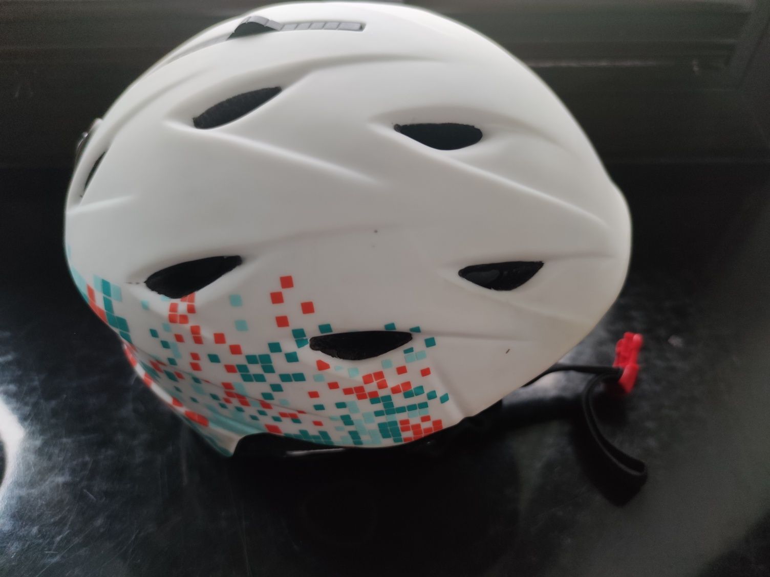 Kask narciarski dziecięcy wanabee 50 - 54