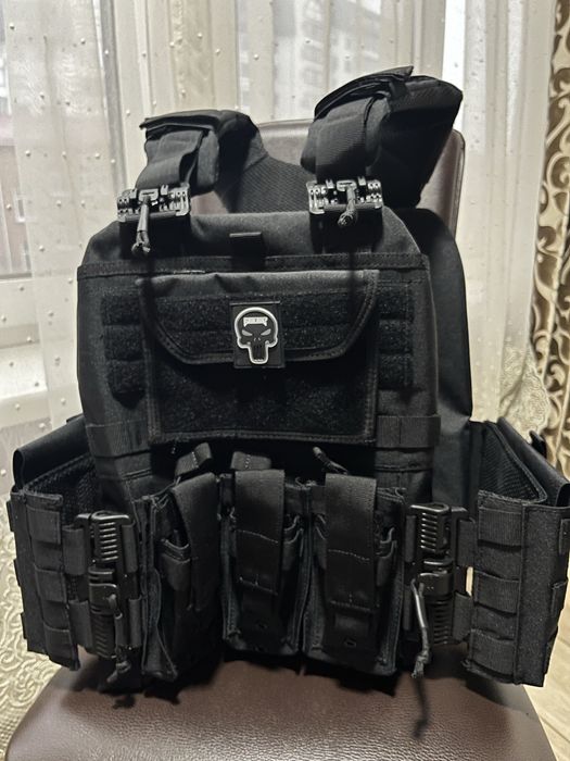 Плитоноска без плит