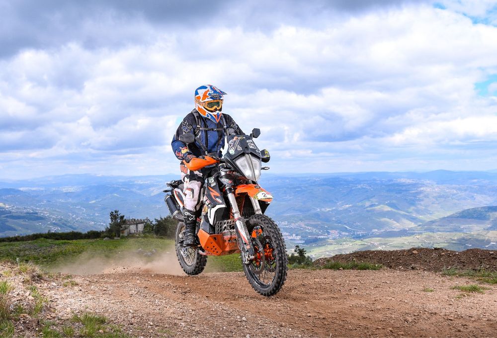 Ktm 890 Adv R com varios extra. Vendo por falta de uso no futuro proxi