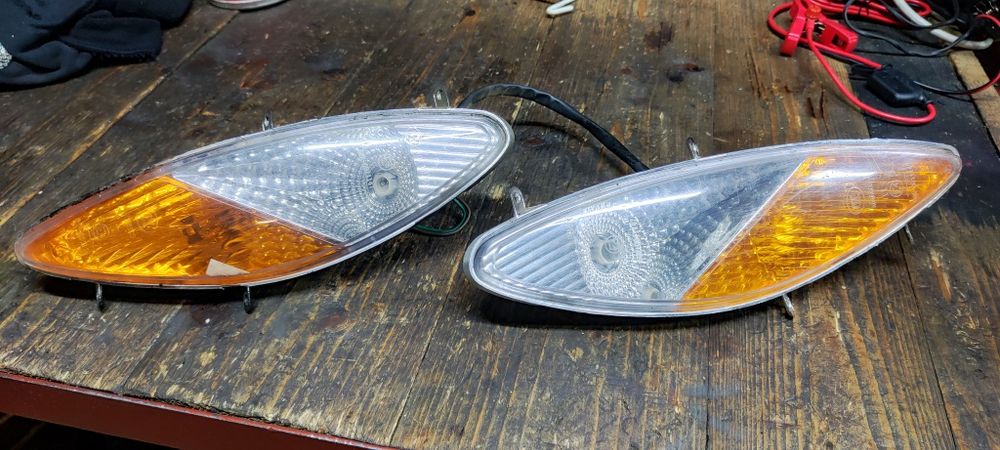 Продам повторювачі передні F1/F50