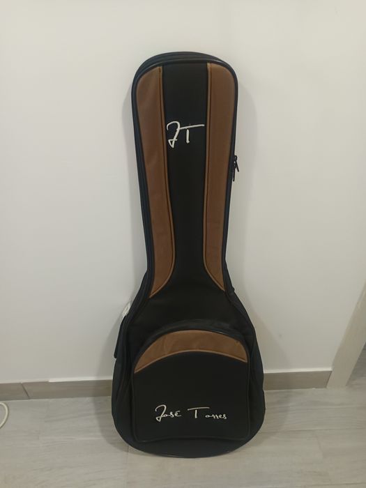 Bolsa de guitarra 4/4 José torres