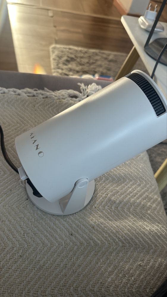 Projekotr kiano wifi android tv