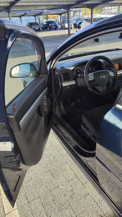 Opel Vetra 2.2 GTS 2003