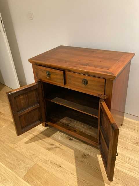 Móvel oriental c/ 2 gavetas e 2 portas (madeira maciça)