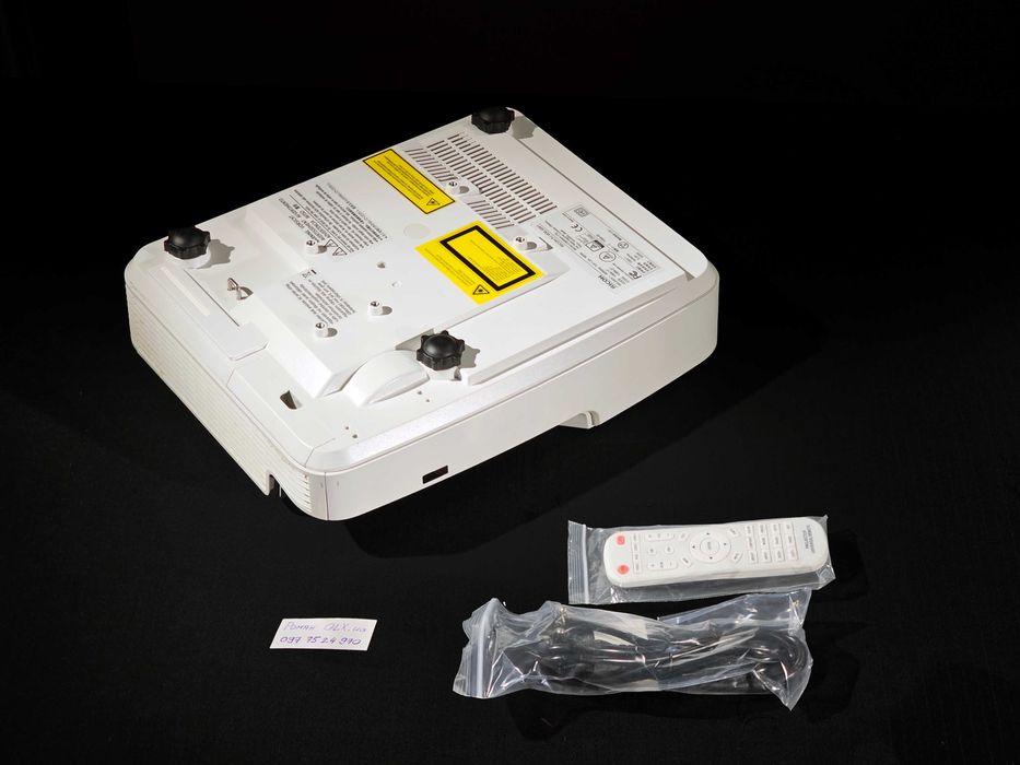 Проектор лазерний, короткофокусний Ricoh PJ WXL4541 3DLP WXGA 1280×800