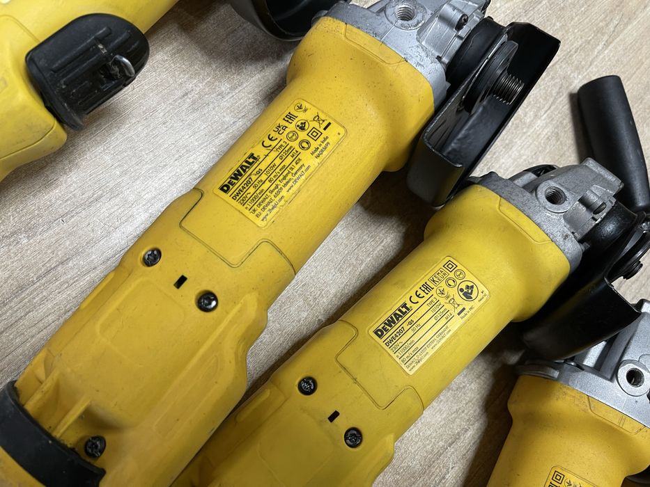 Dewalt DWE4237, DWE4207, DWE4233 / вживані болгарки Девольт 125 мм