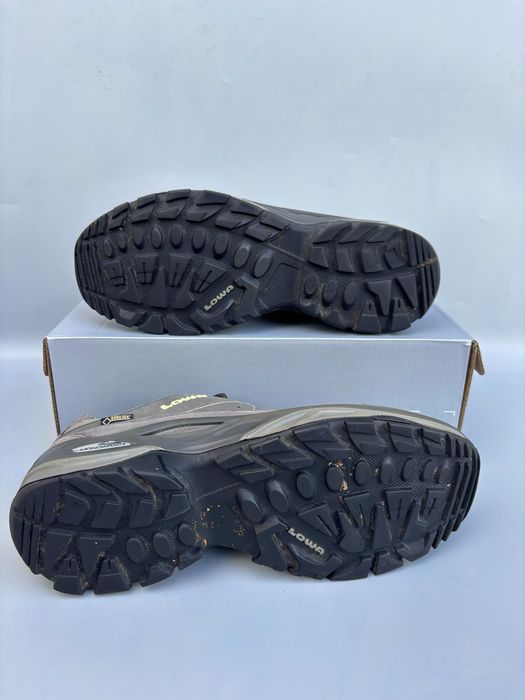 Кросівки Lowa Gore-Tex