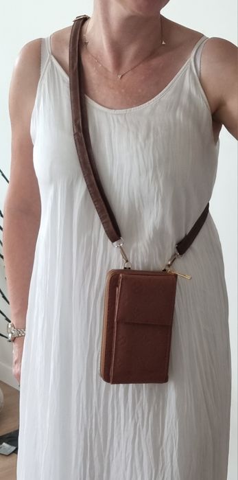 Torebka damska na telefon I dokumenty