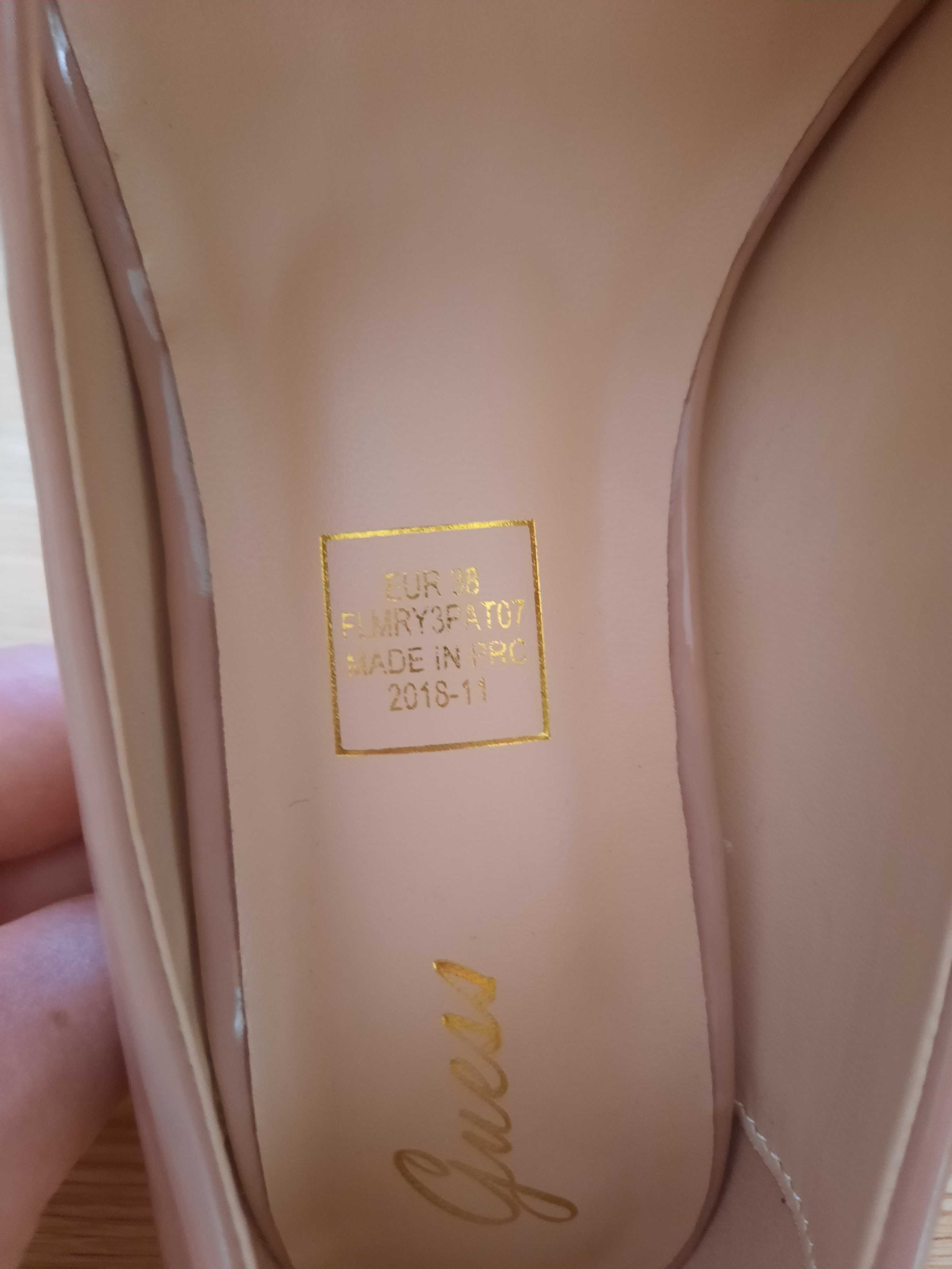 Sapatos GUESS originais T38 - NOVOS