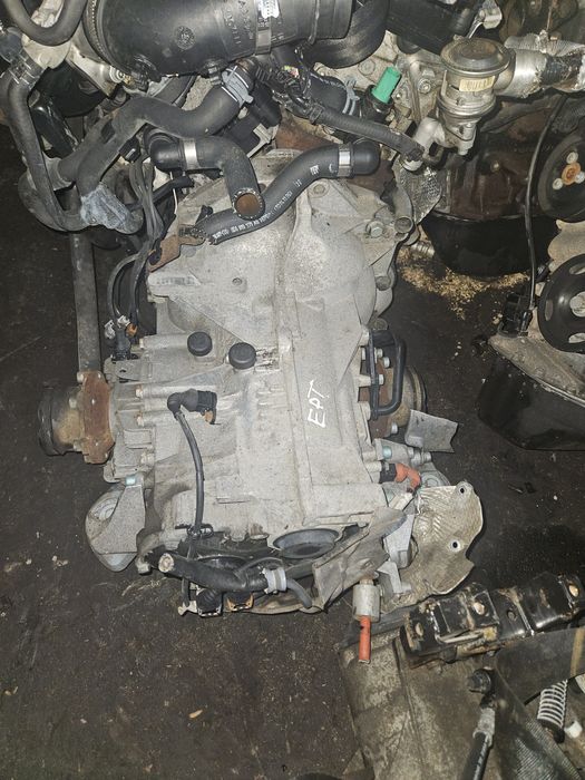 Коробка передач (КПП)AUDI  VW Passat B5+ 2.0 EPT  1.9TDI DUK FHN EEN v