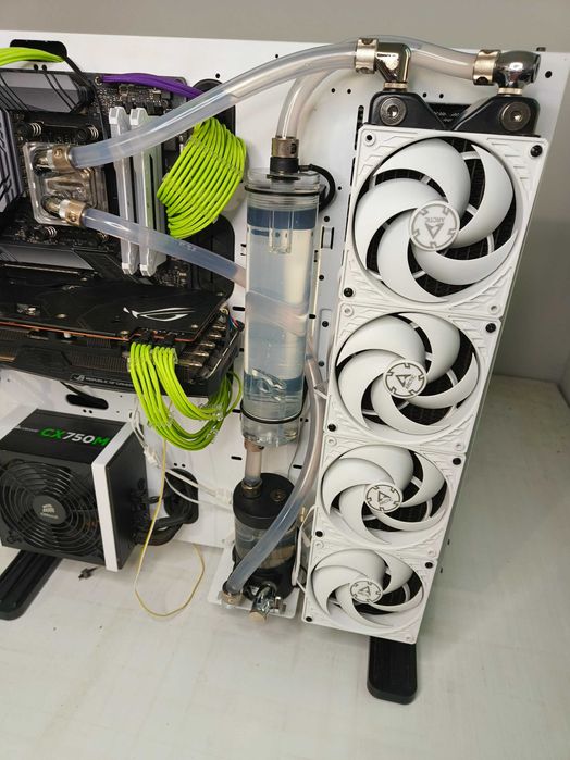 Ryzen 5900x, 32GB, 5700 Asus Strix, Asus Strix X570-E chłodzenie wodne