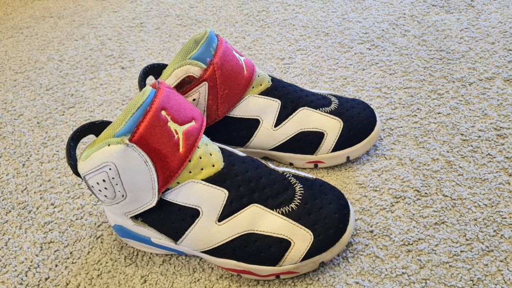 Кросівки дитячі Nike Air Jordan 6(оригінал,привезені з США)
