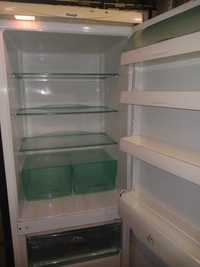 Продам холодильник Снайге  2х камерний