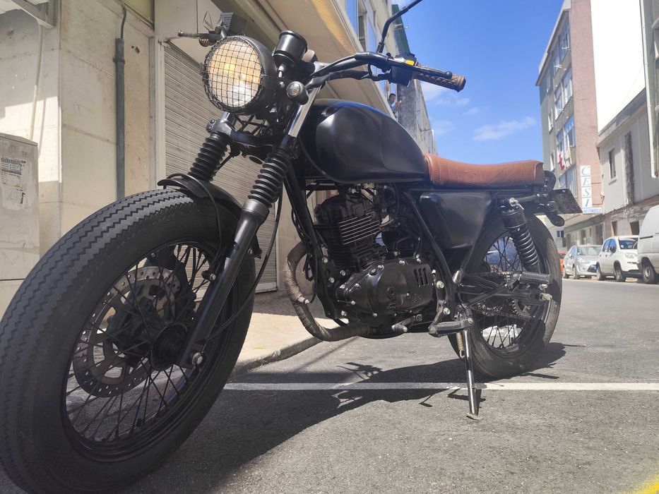 Mutt Mongrel 125