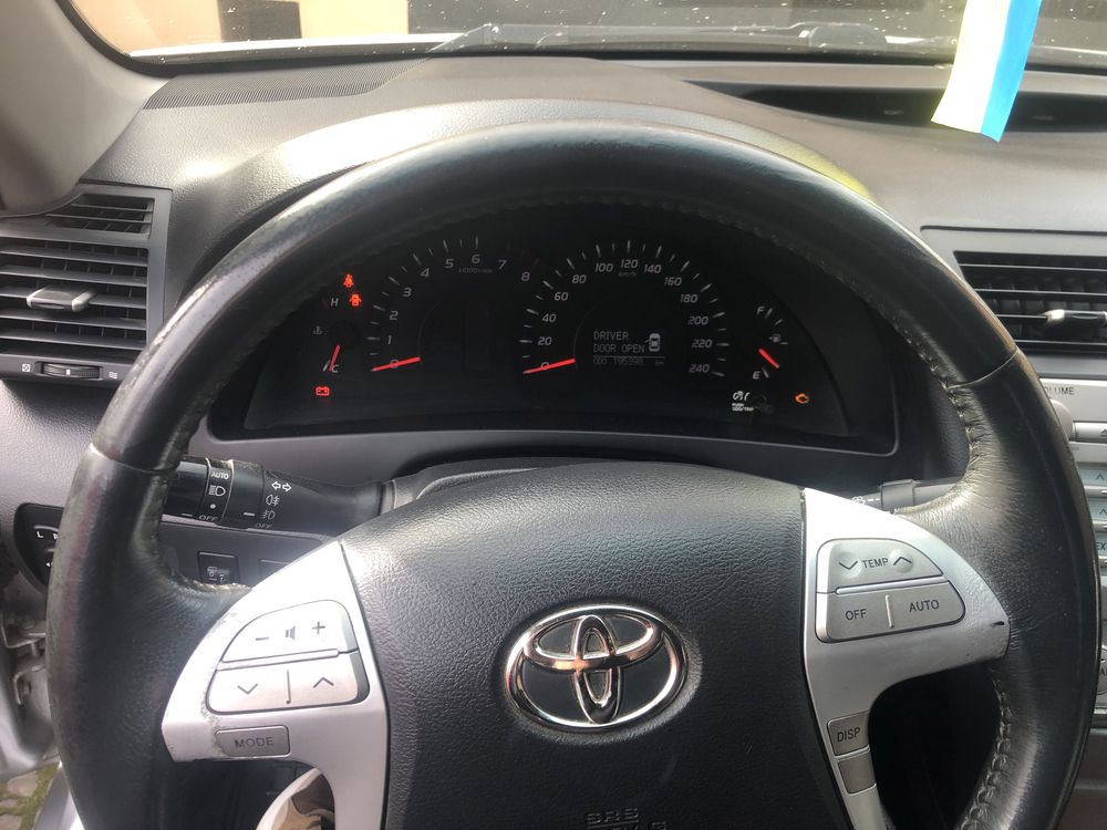 Toyota Camry 2008 року