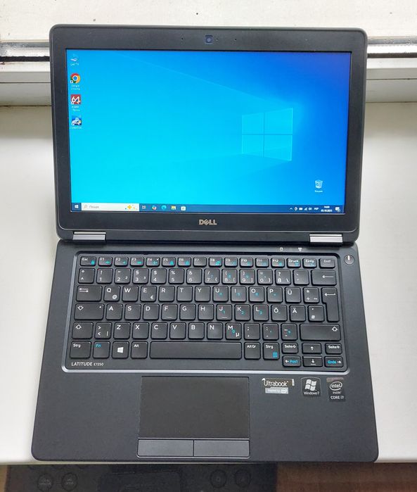 Ноутбук Dell 12.5"/i7 5gen/8gb/ssd256/акб 5 годин