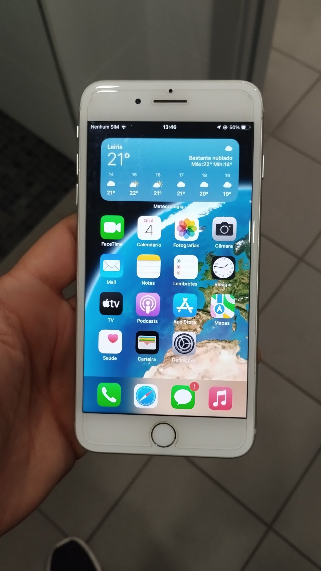 iPhone 8 plus Silver