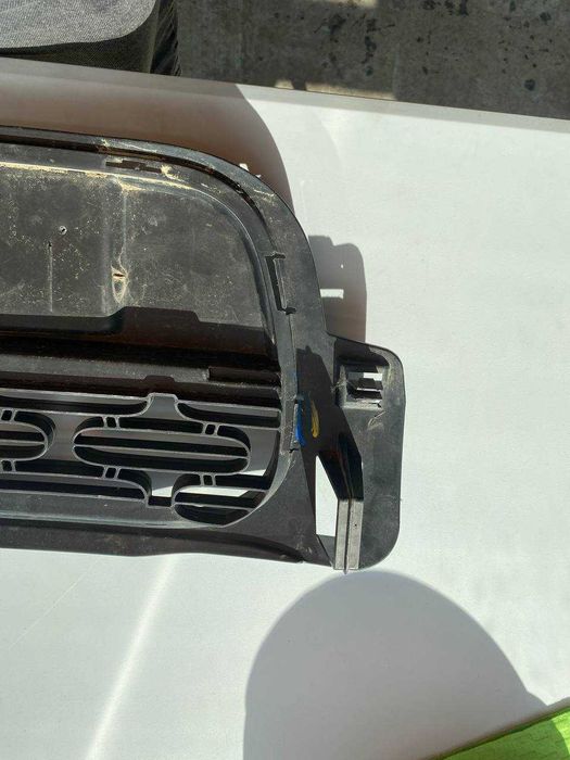 Решітка бампера citroen c3