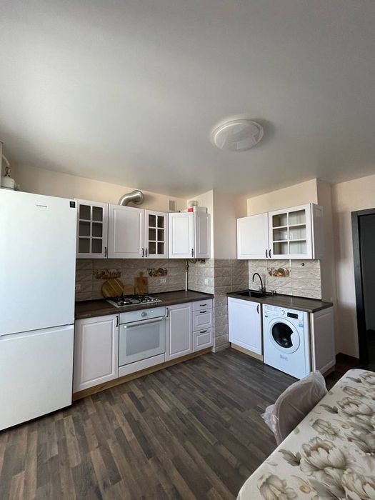 Оренда 2 кімнатної квартири по вул Кульпарківська 156а перша здача