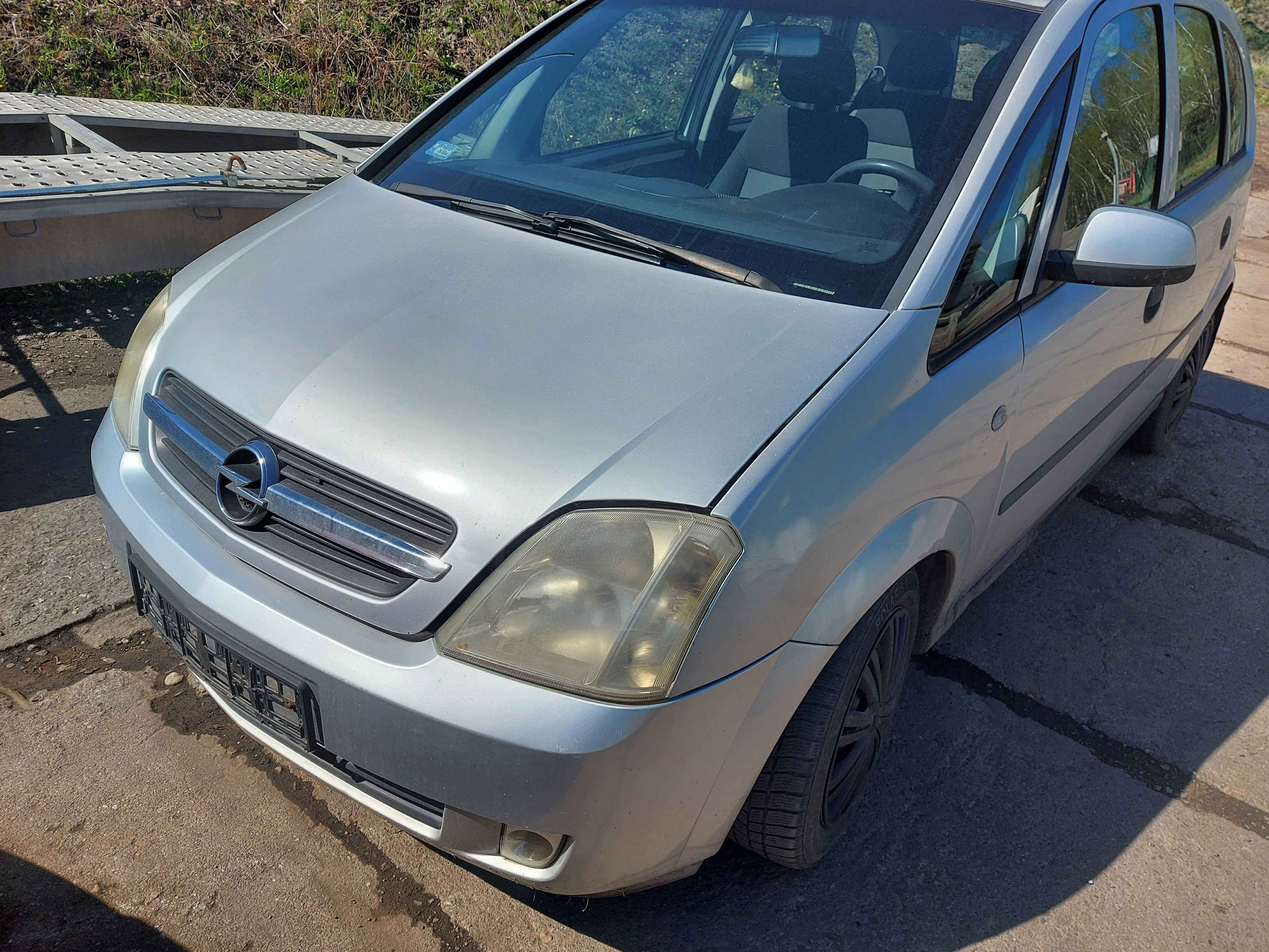 Opel Meriva A Z157 zderzak przedni FV transport/dostawa