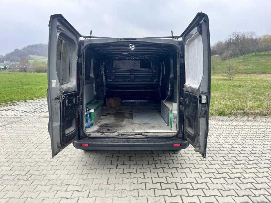 Opel Vivaro l2h1 1,6 biturbo klima Salon Pl I wł