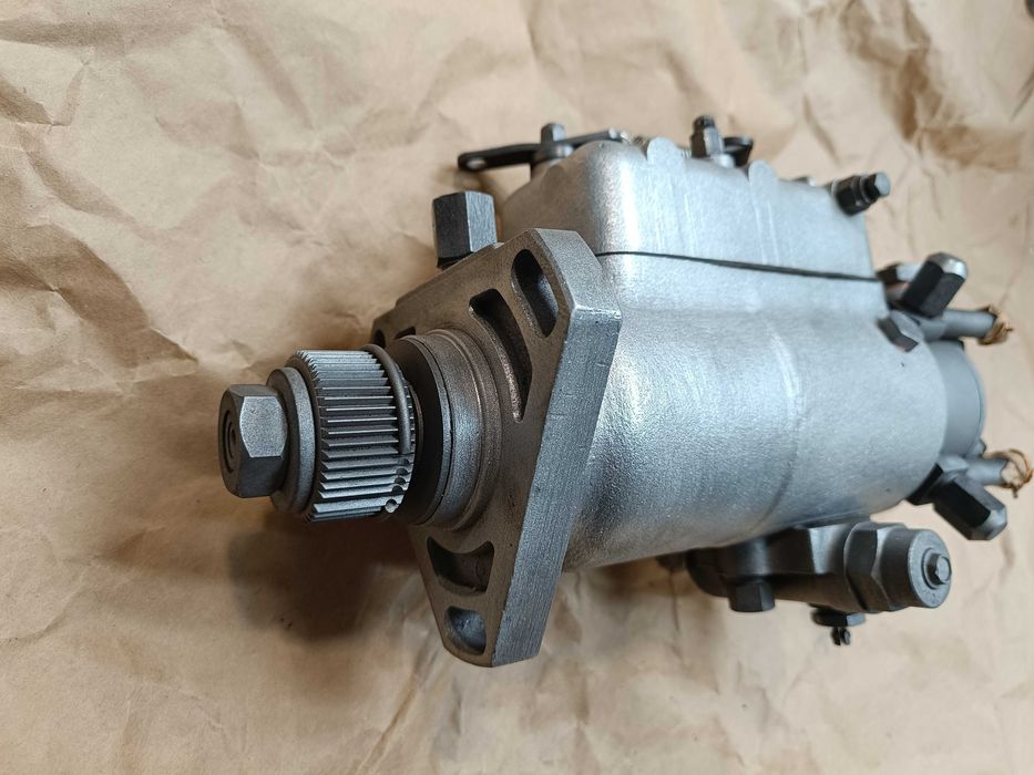 pompa wtryskowa 4p ursus perkins bułgar jcb bobcat c360 MF4 mf zetor