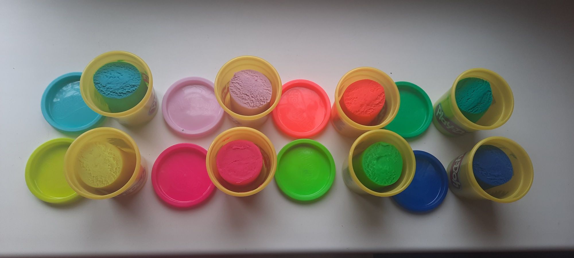 Безопасный пластилин Play-Doh (по-штучно)