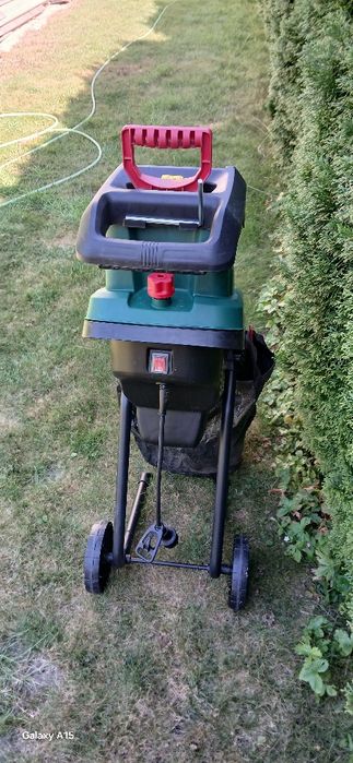 Do mielenia gałęzi rąbak rębak