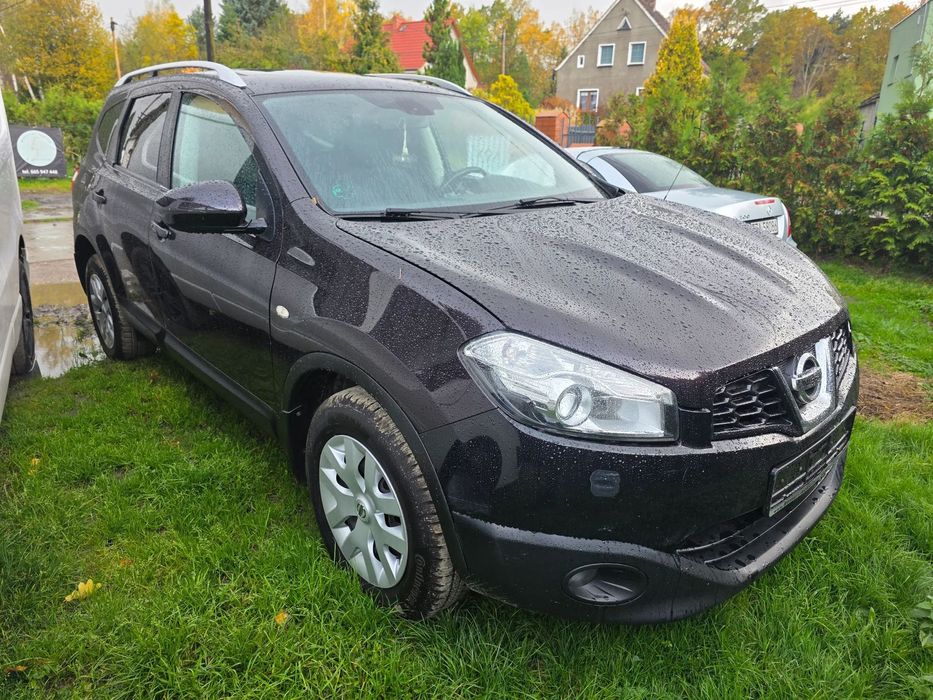 Nissan Qashqai +2 7 osób osobowy 1.6 ben panorama kamera tempomat 117 km