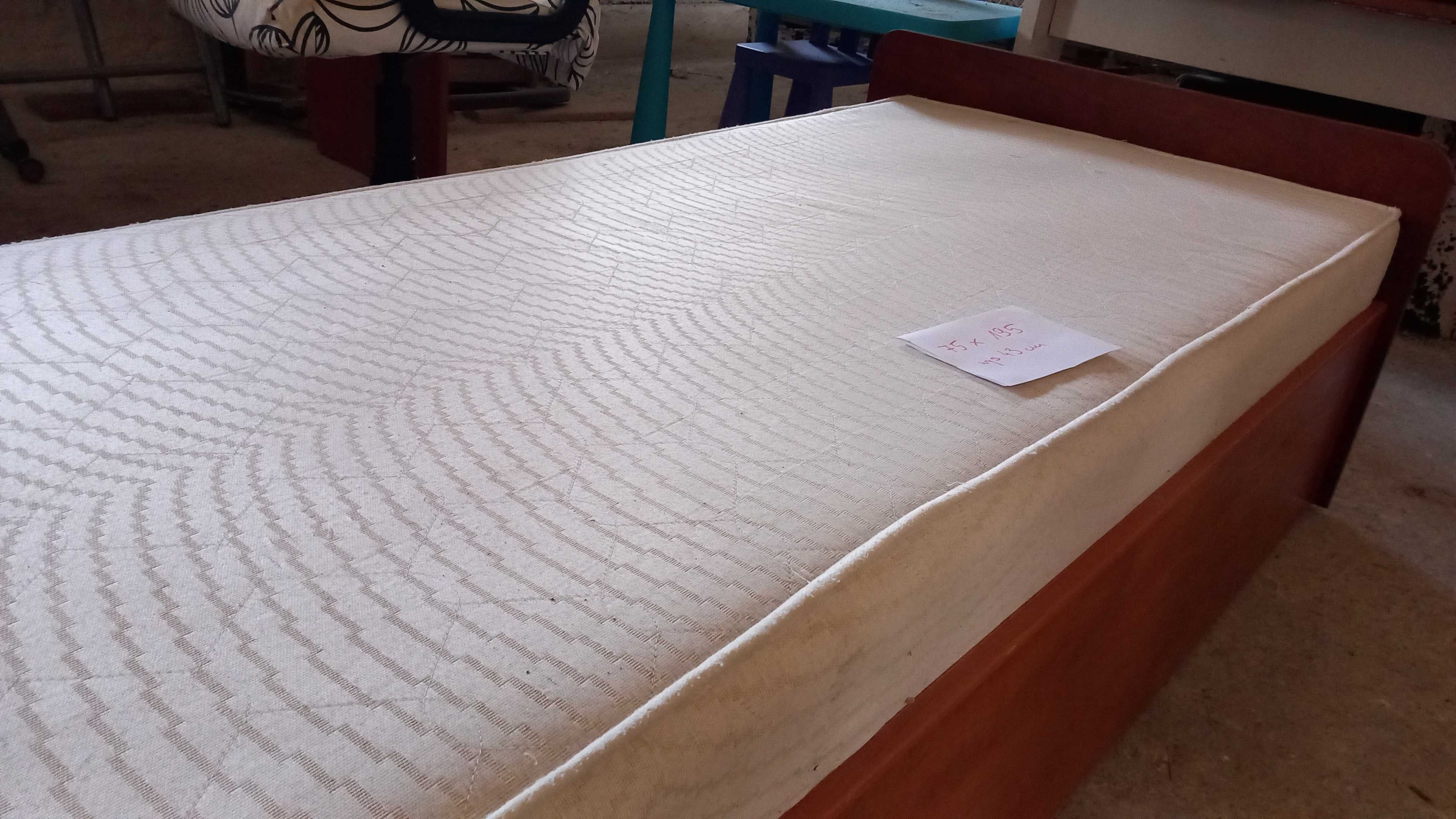 łóżko z materacem sprężynowym 80x190cml-kilka sztuk