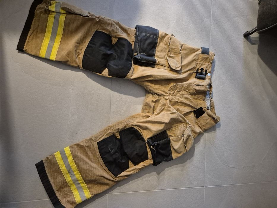 Ubranie strażackie z USA rozmiar L