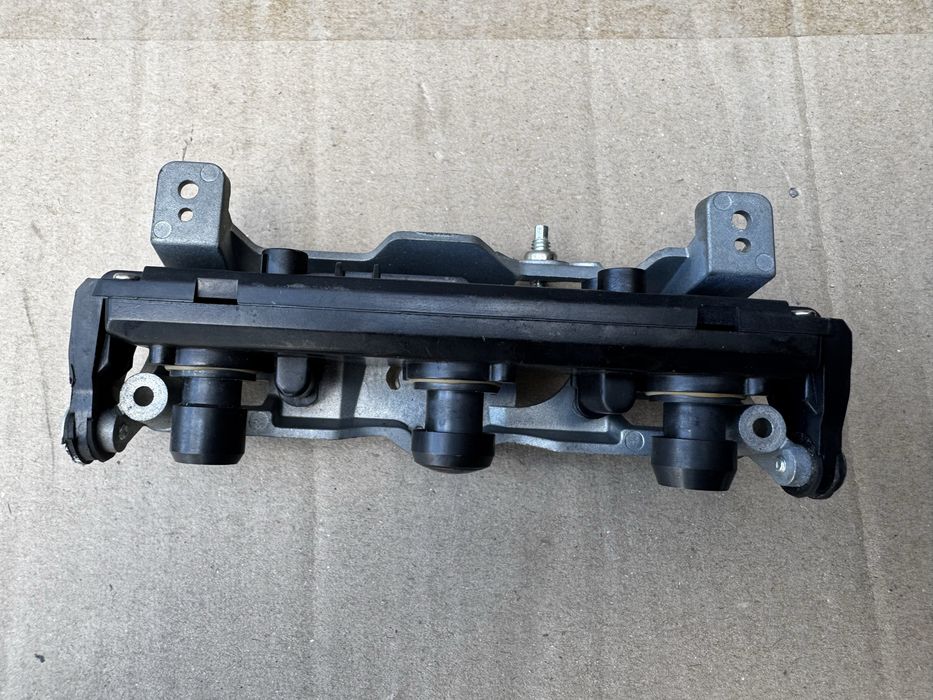 Камера передняя Tesla Model S