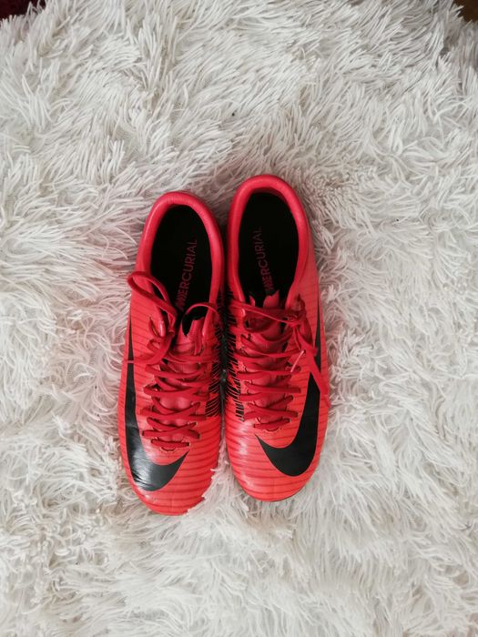 korki Nike Mercurial 39 czerwone korki Nike 39