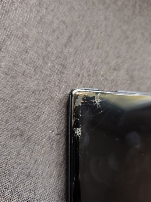Smartfon LG wing