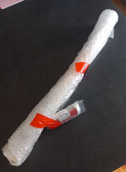 Nowa roletka na okno, beżowa