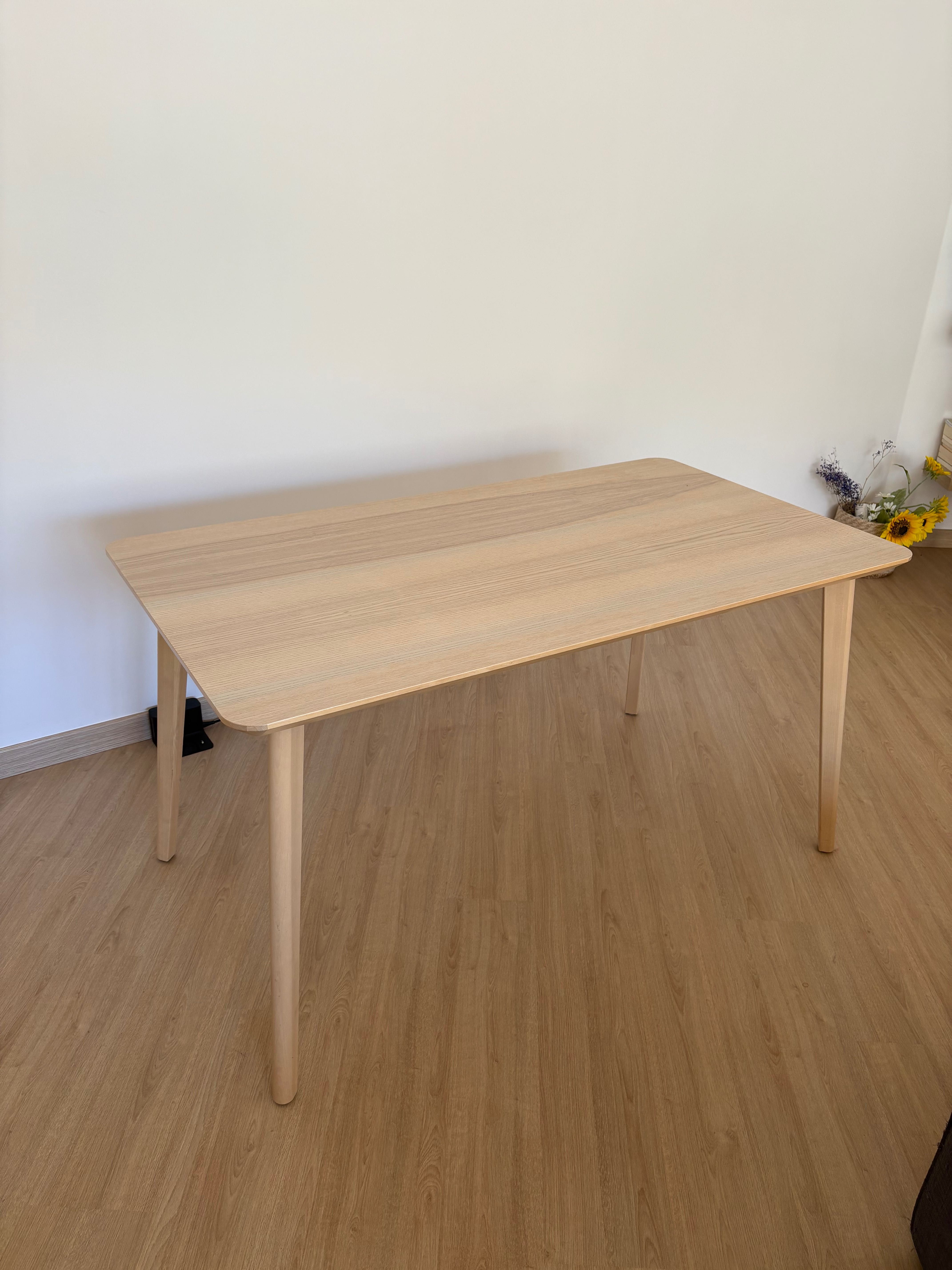 Mesa de refeição 4-6 pessoas