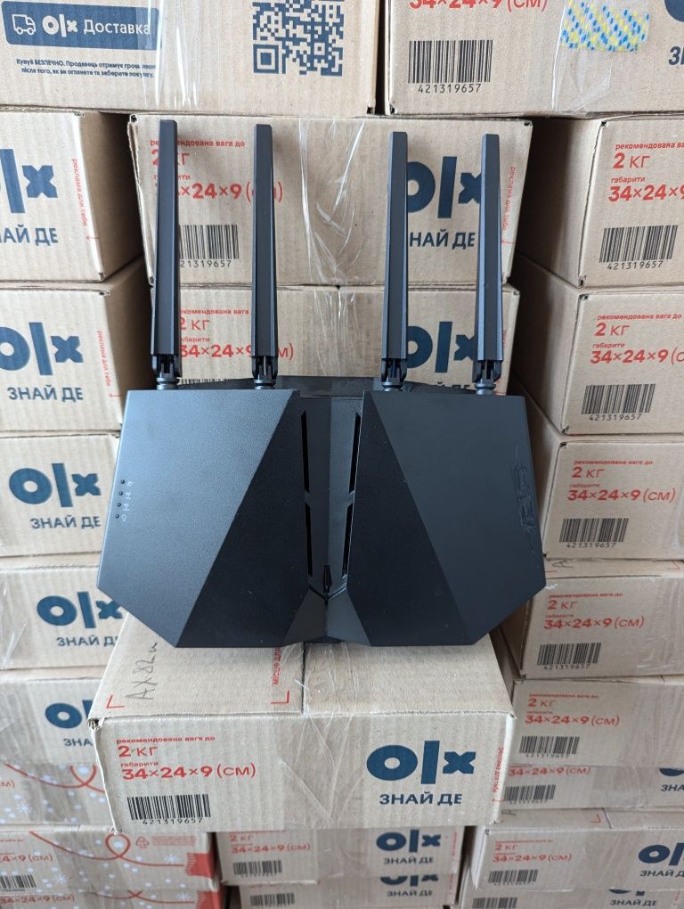 Маршутизатор роутер Asus RT-AX82U Gaming Wifi 6 Router PS5 RGB AiMesh
