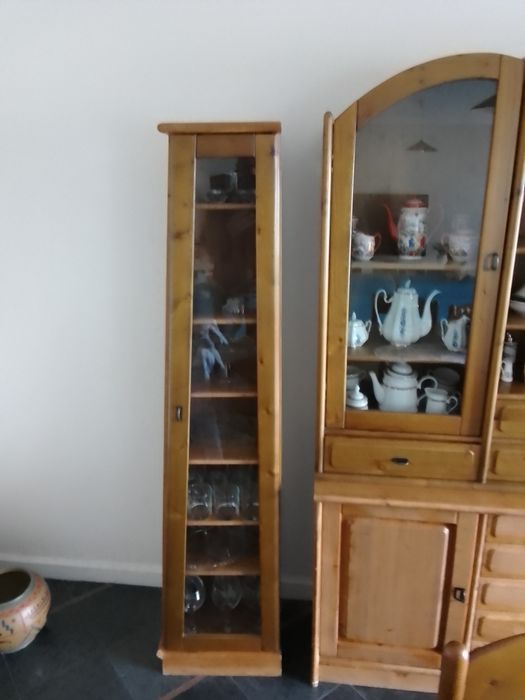 Mobilia de sala em bom estado