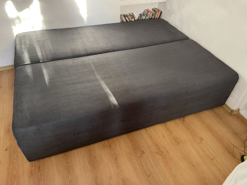 Kanapa z funkcją spania 150x200 – pojemnik, świeżo wyprana