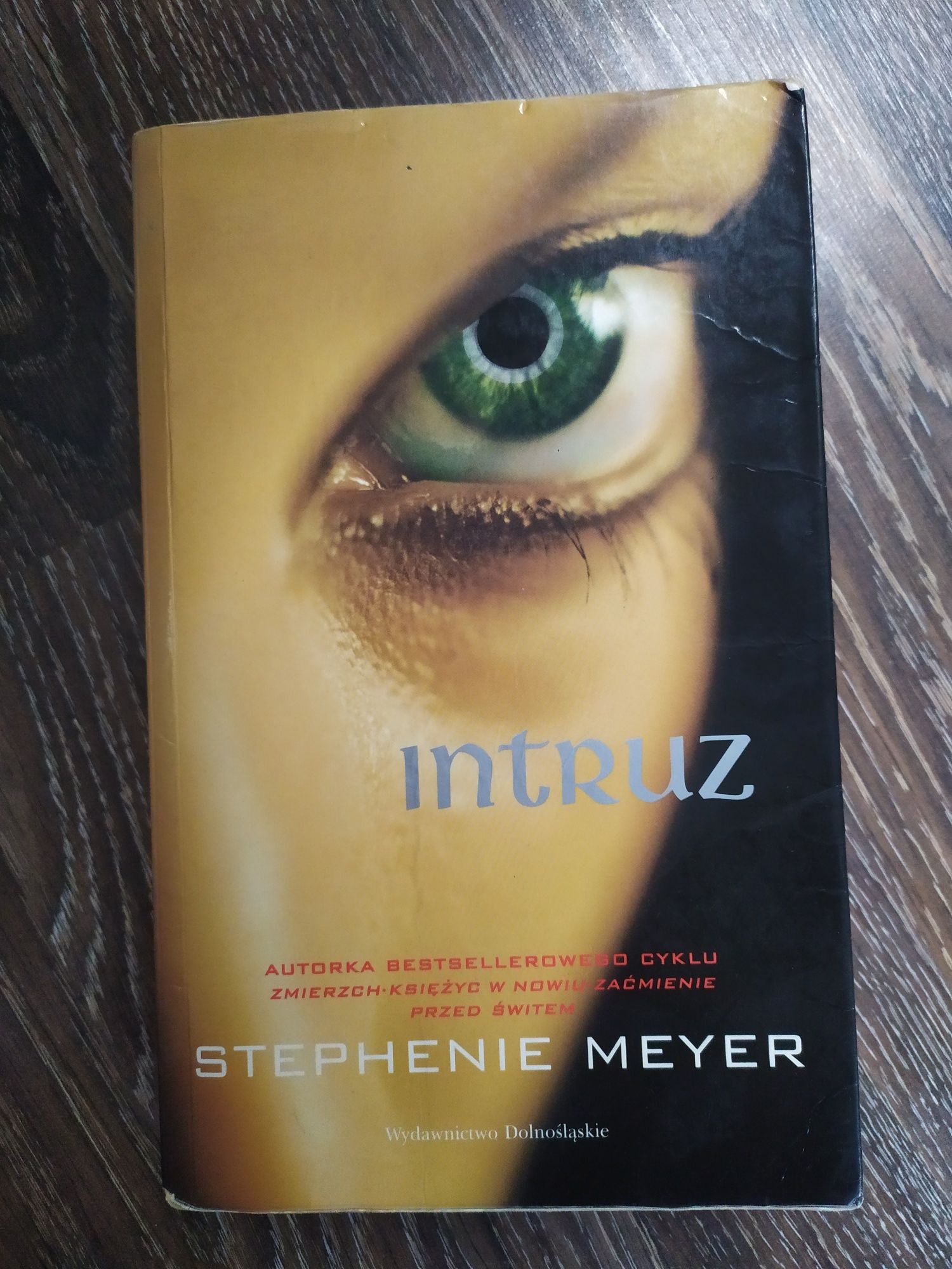 książka Intruz Stephanie Meyer