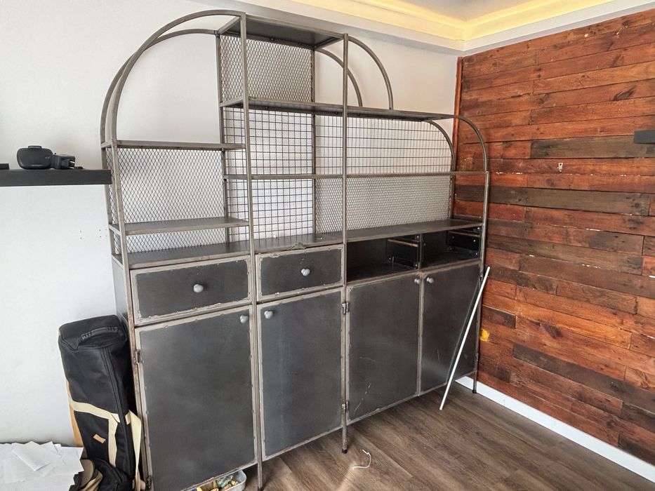 Móvel Metálico Industrial – Feito por Serralheiro