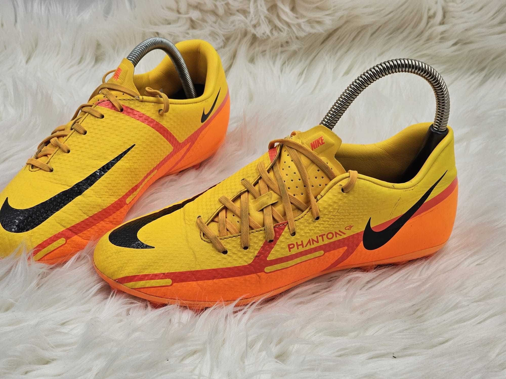 Nike Phantom GT2 Academy buty piłkarskie korki r. 39
