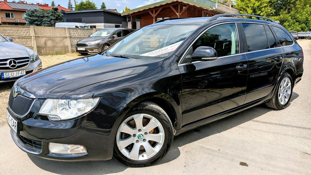 Skoda Superb 1.6TDi*105PS*OPŁACONY Bezwypadkowy Kliamtronik Serwis VIP GWARANCJA24M