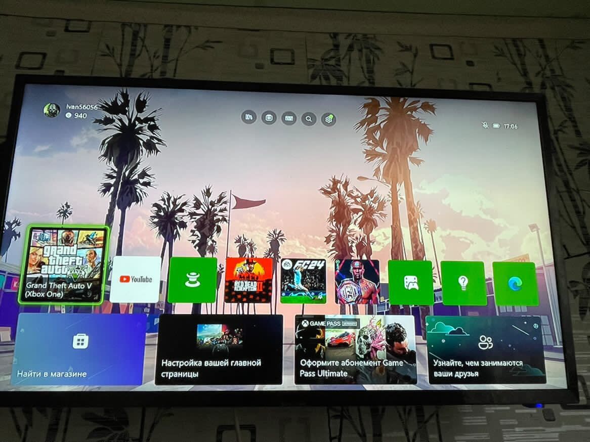 Приставка Xbox One на 512 гб