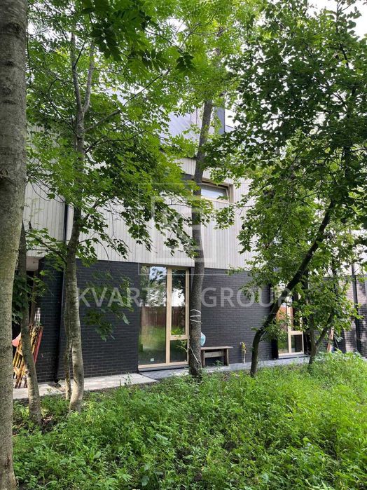 Продам якісний дуплекс в КМ Hidden House !