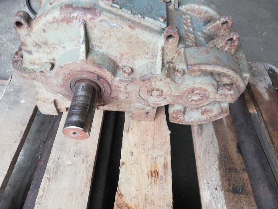 Starocie stara ciężka przekładnia WD-200