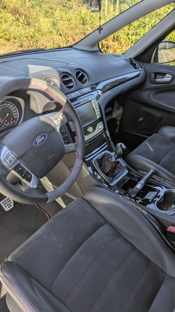 Ford Smax Titanium S