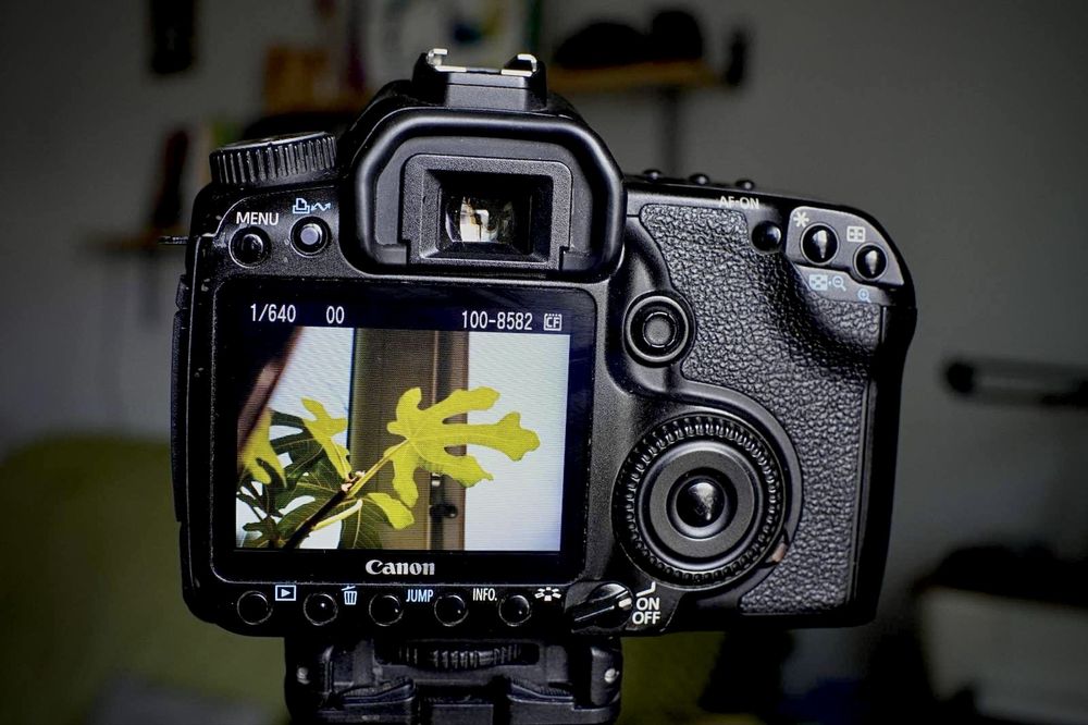 Canon 40D та кітовтй 18-55 is