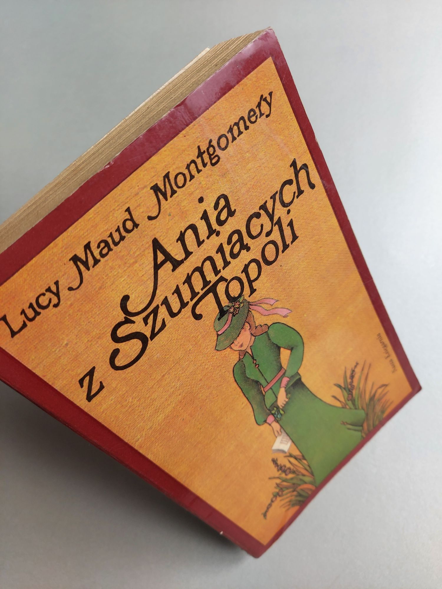 Ania z Szumiących Topoli - Lucy Maud Montgomery