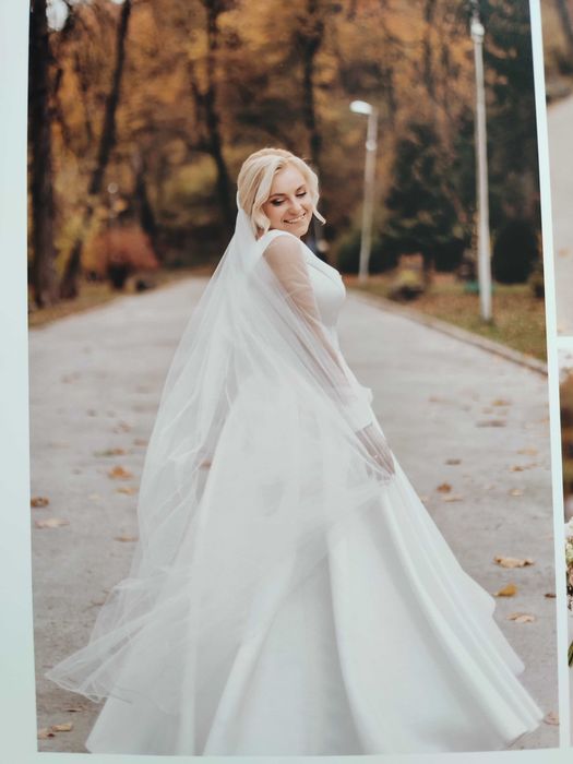 Продам весільну сукню або здам в оренду